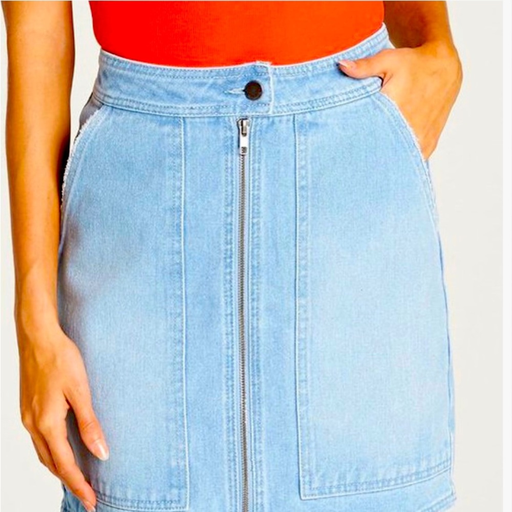 Pool Blue Zip-Front Pocket Denim
Skirt - Women - Picture 1 of 6